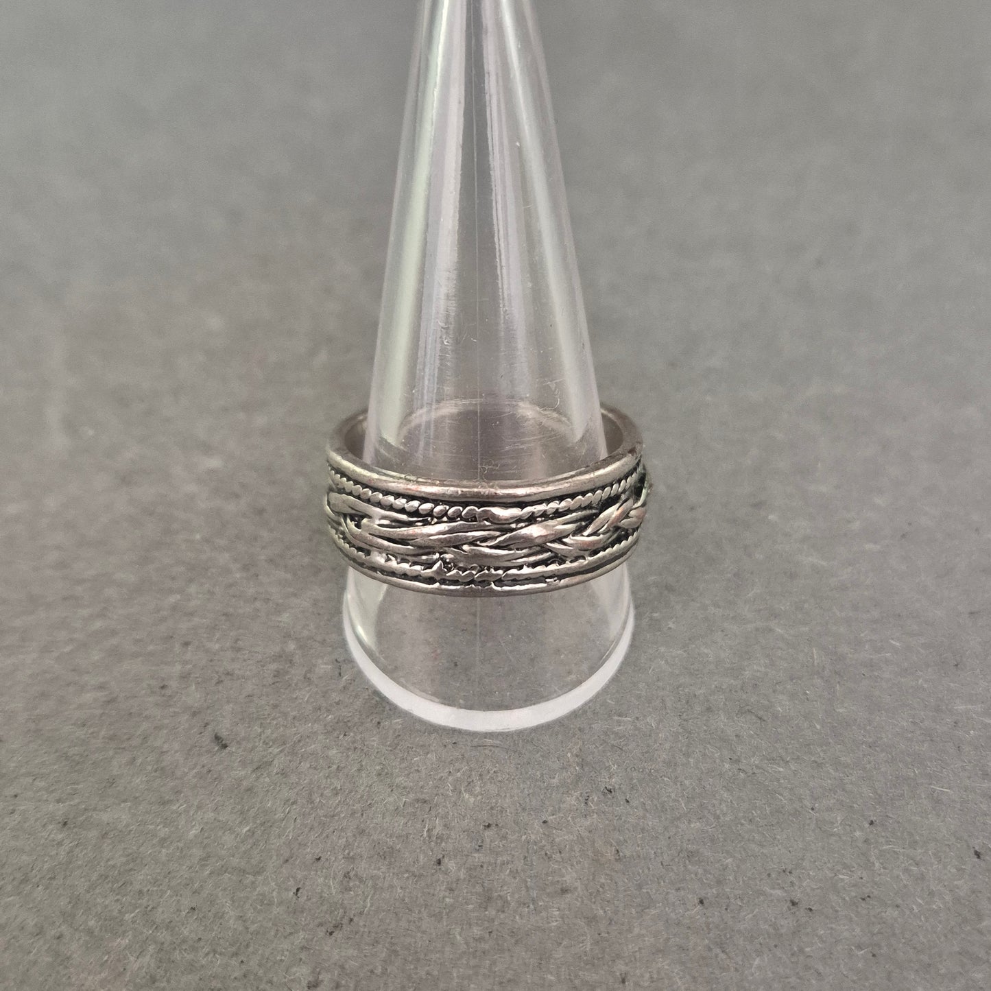 Breiter Vintage-Silberring mit geflochtenem Muster