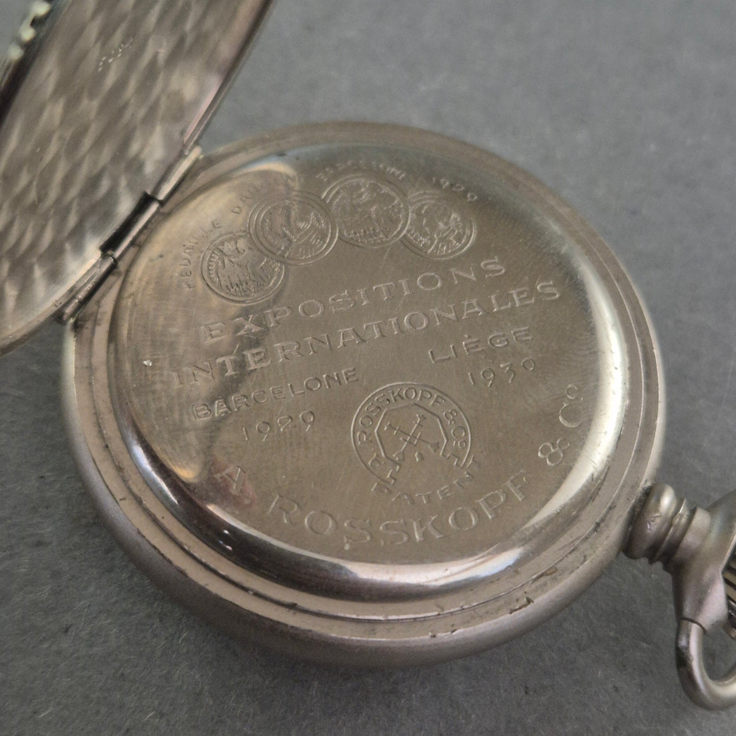 Antike Rosskopf & Co. Taschenuhr – Schweizer Präzision im Eisenbahn-Stil