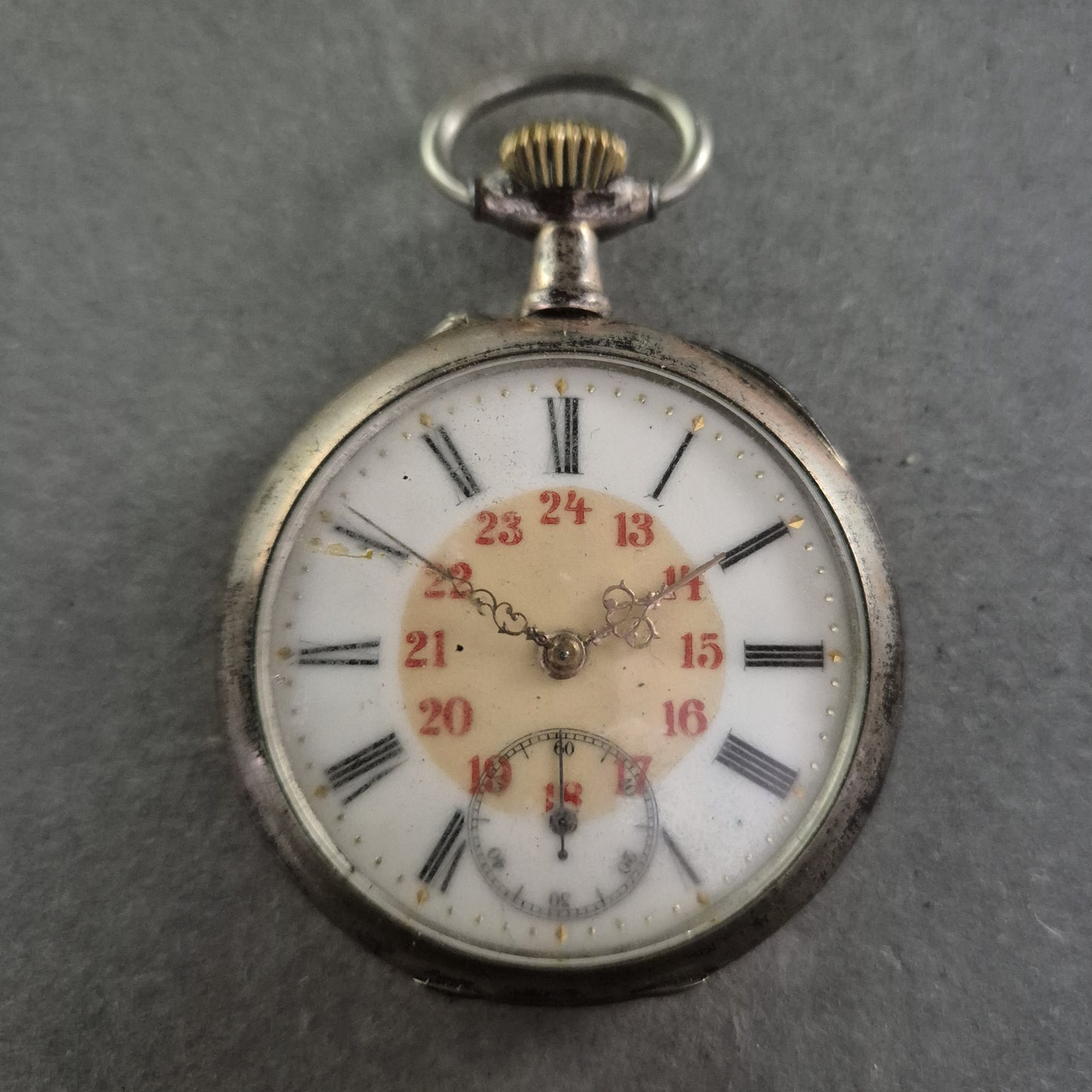 Antike Silber-Taschenuhr mit Ankerwerk – 800er Silbergehäuse