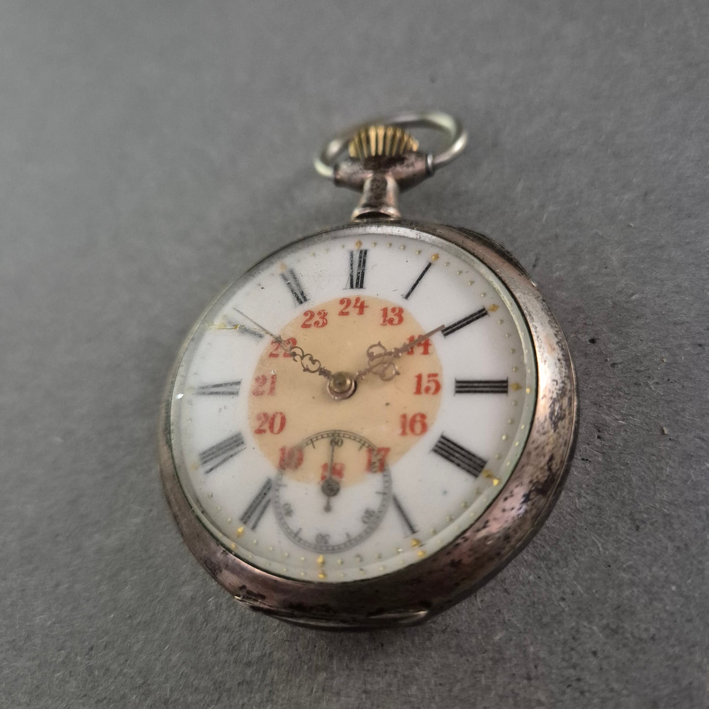 Antike Silber-Taschenuhr mit Ankerwerk – 800er Silbergehäuse