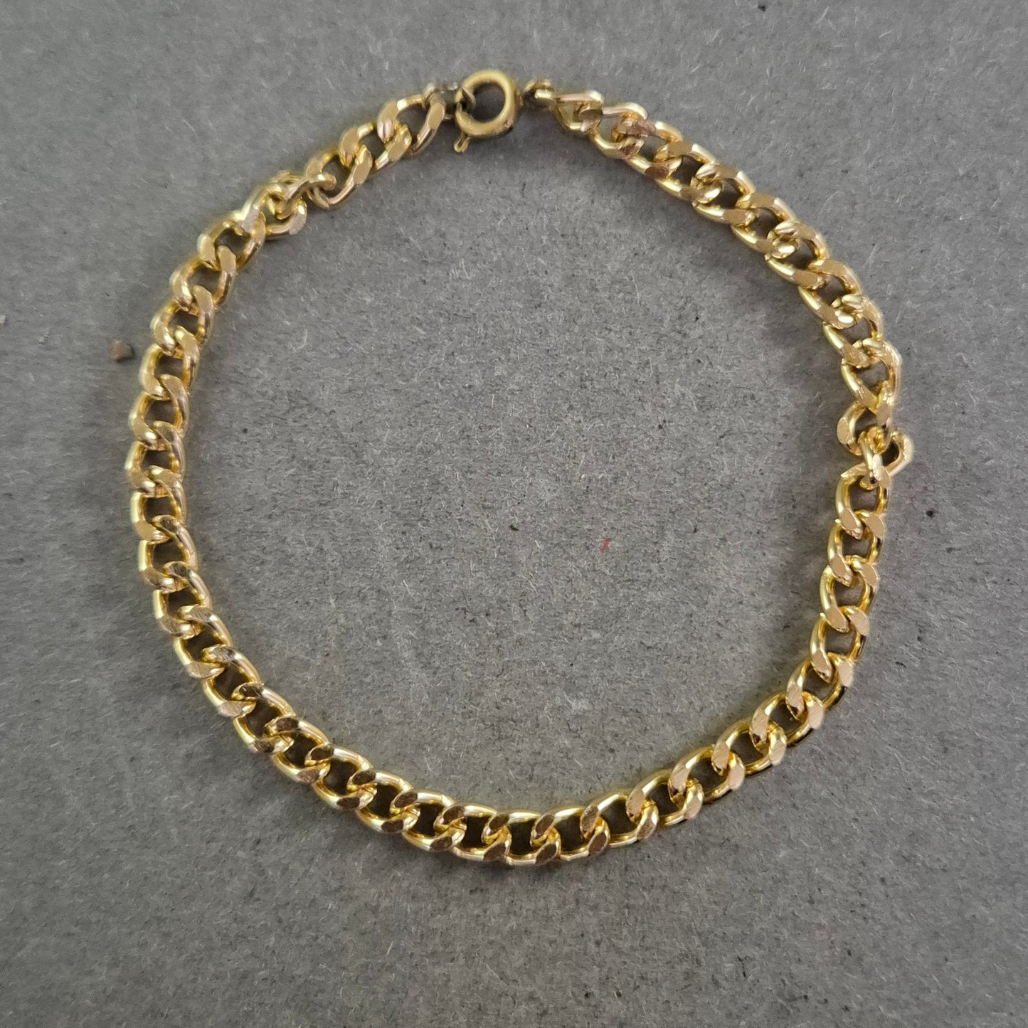 Feines Vintage-Armband aus vergoldetem Metall – Schlichte Eleganz