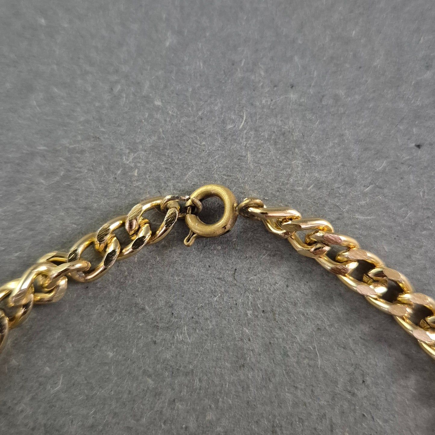 Feines Vintage-Armband aus vergoldetem Metall – Schlichte Eleganz