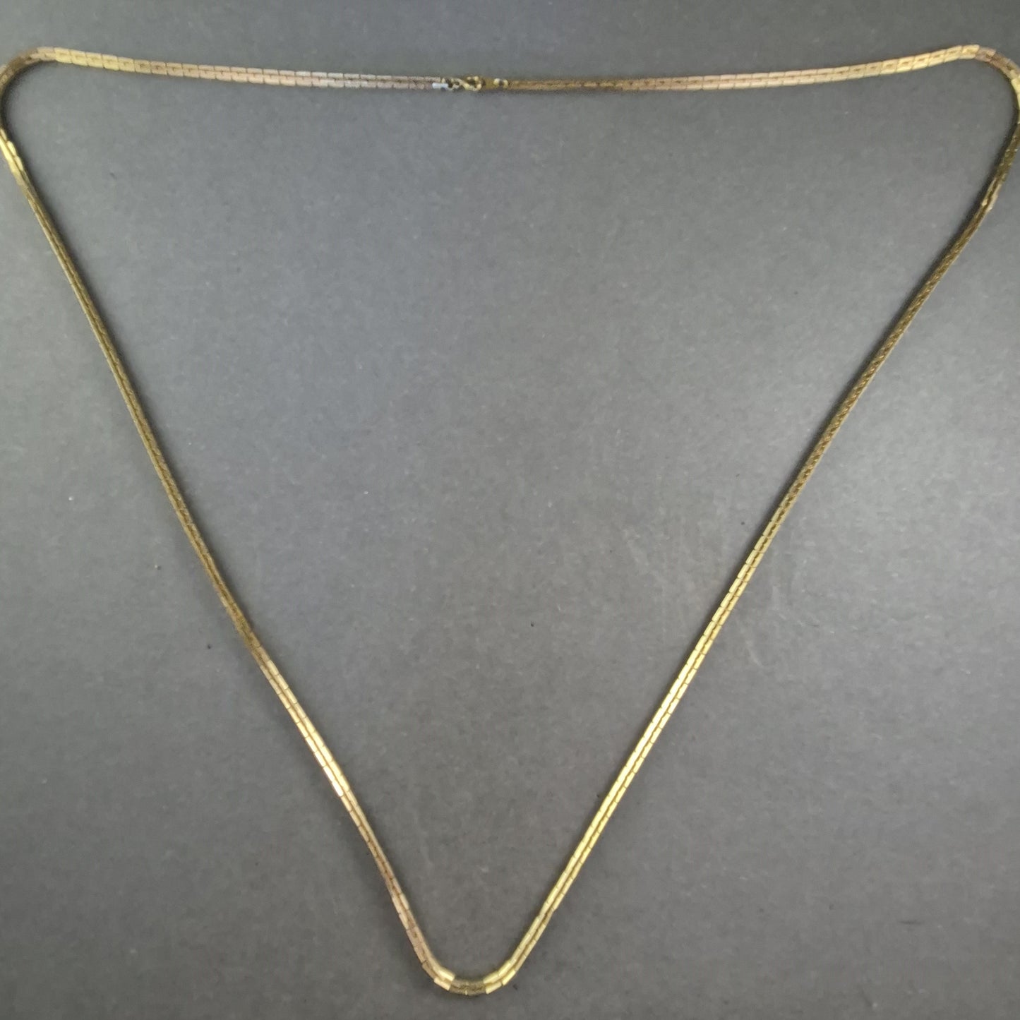 Vintage-Halskette aus vergoldetem Metall – Filigranes Kettendesign