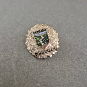 Anstecknadel „Krimml – Dem treuen Gast“ – Souvenir aus Österreich