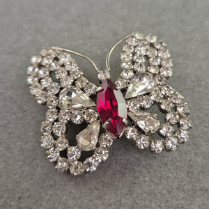 Strassbrosche im Schmetterlingsdesign – Funkelnder Vintage-Look