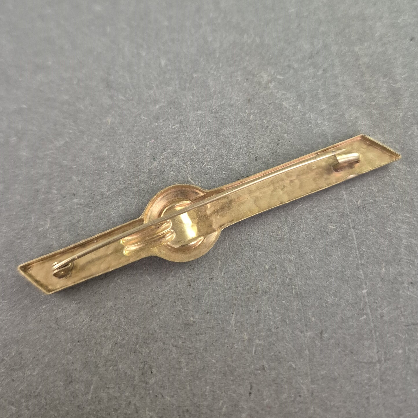 Vintage Krawattennadel in Hammerschlag-Optik – Eleganter Retro-Stil