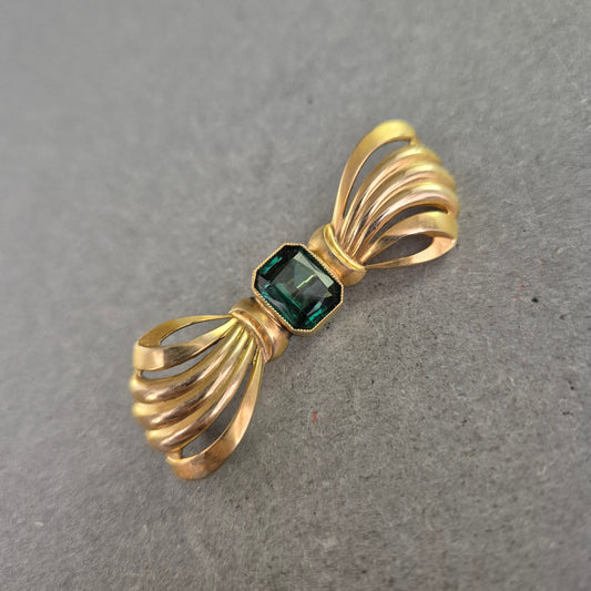 Vintage Brosche mit grünem Glasstein – Schleifenform im Art-Déco-Stil