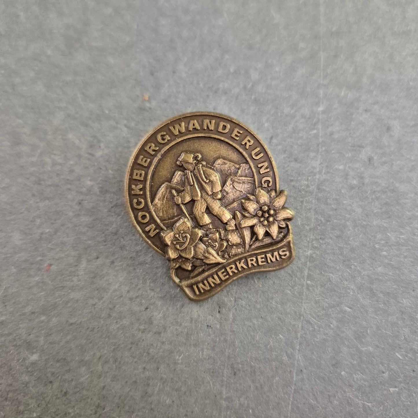 Wanderabzeichen „Nockbergwanderung“ – Innerkrems, Vintage-Sammlerstück