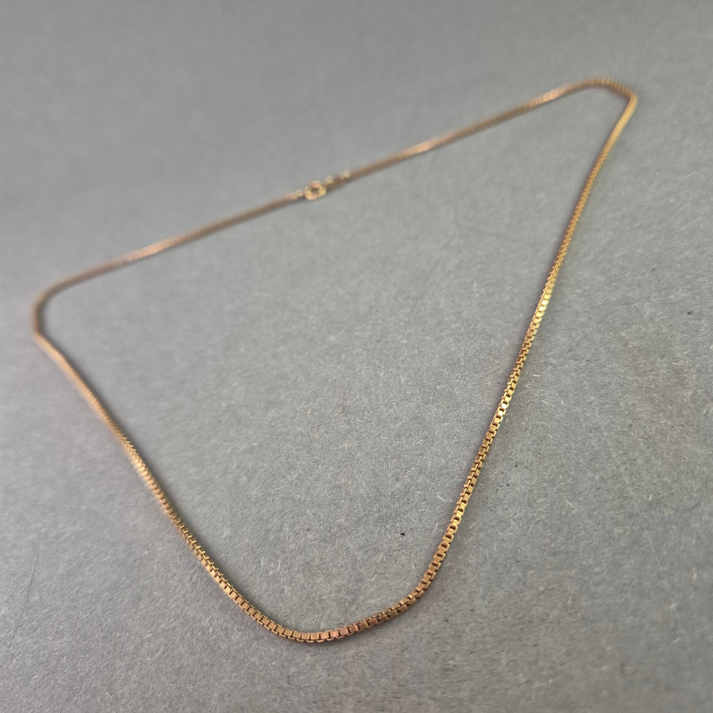 Feine Damen Halskette – Zierliche Modeschmuckkette in Goldoptik