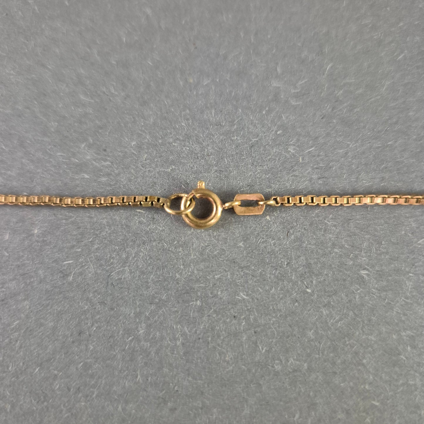 Feine Damen Halskette – Zierliche Modeschmuckkette in Goldoptik