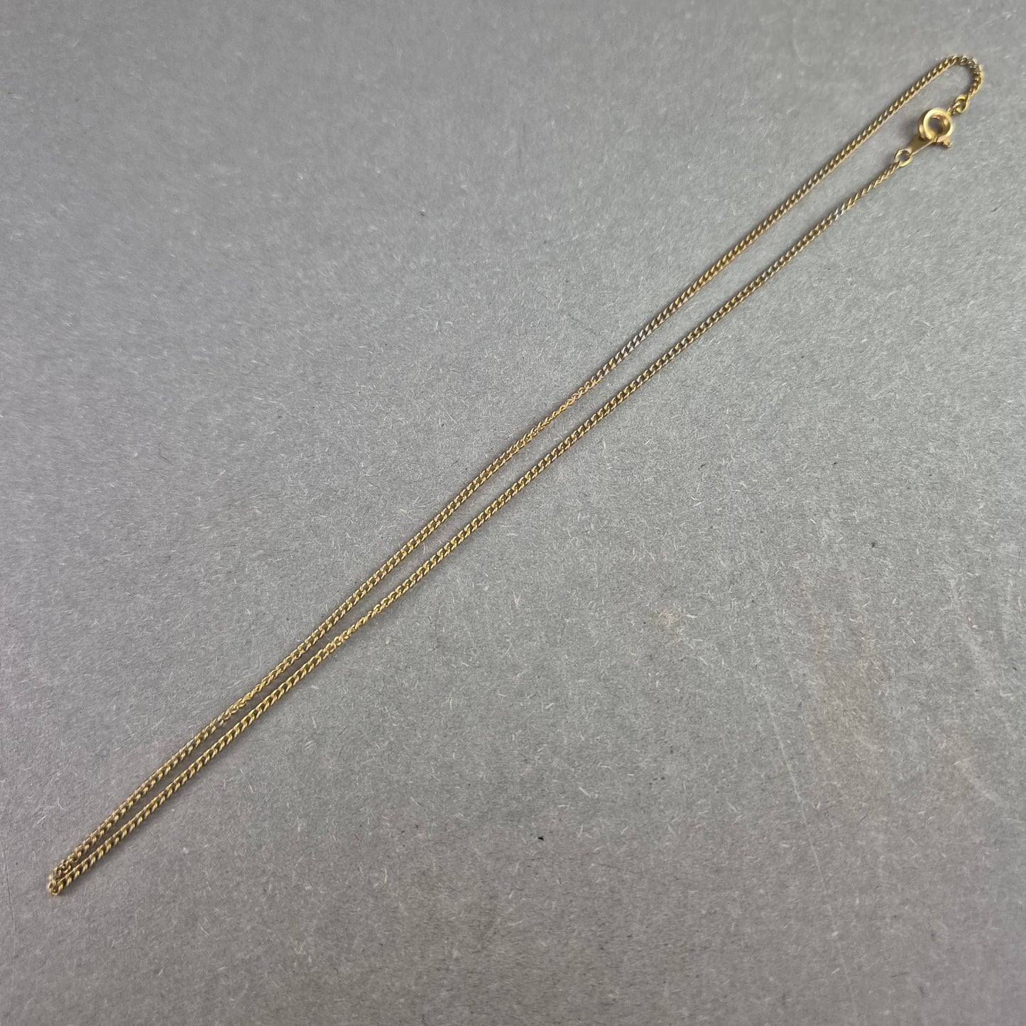 Feine Damen Halskette – Zarte Gliederkette in Goldoptik