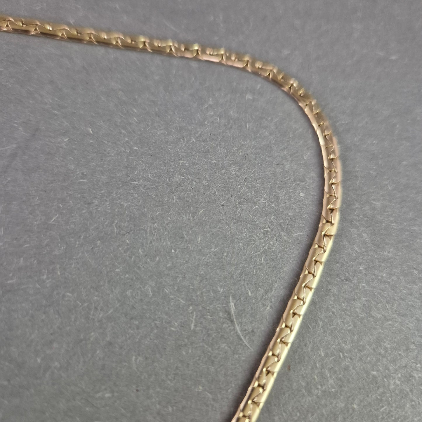 Damen Halskette im Layer-Look – Dreireihiges Design in Goldoptik