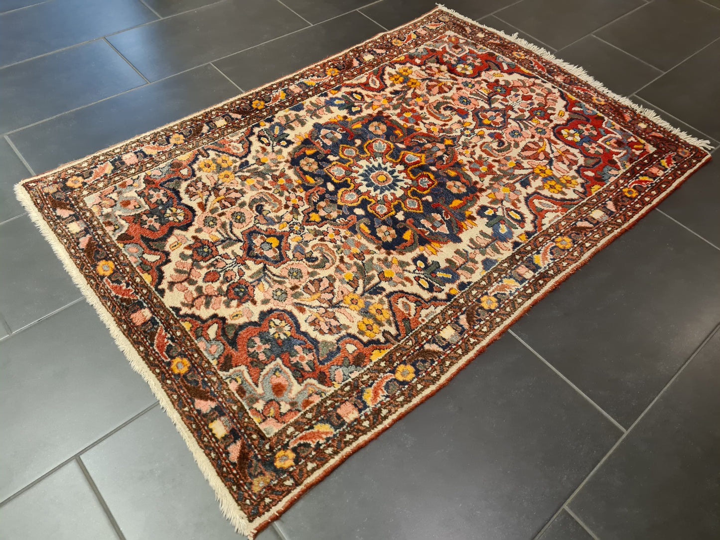 Perserteppich Orientteppich Handgeknüpfter Teppich Malaya 160x100cm