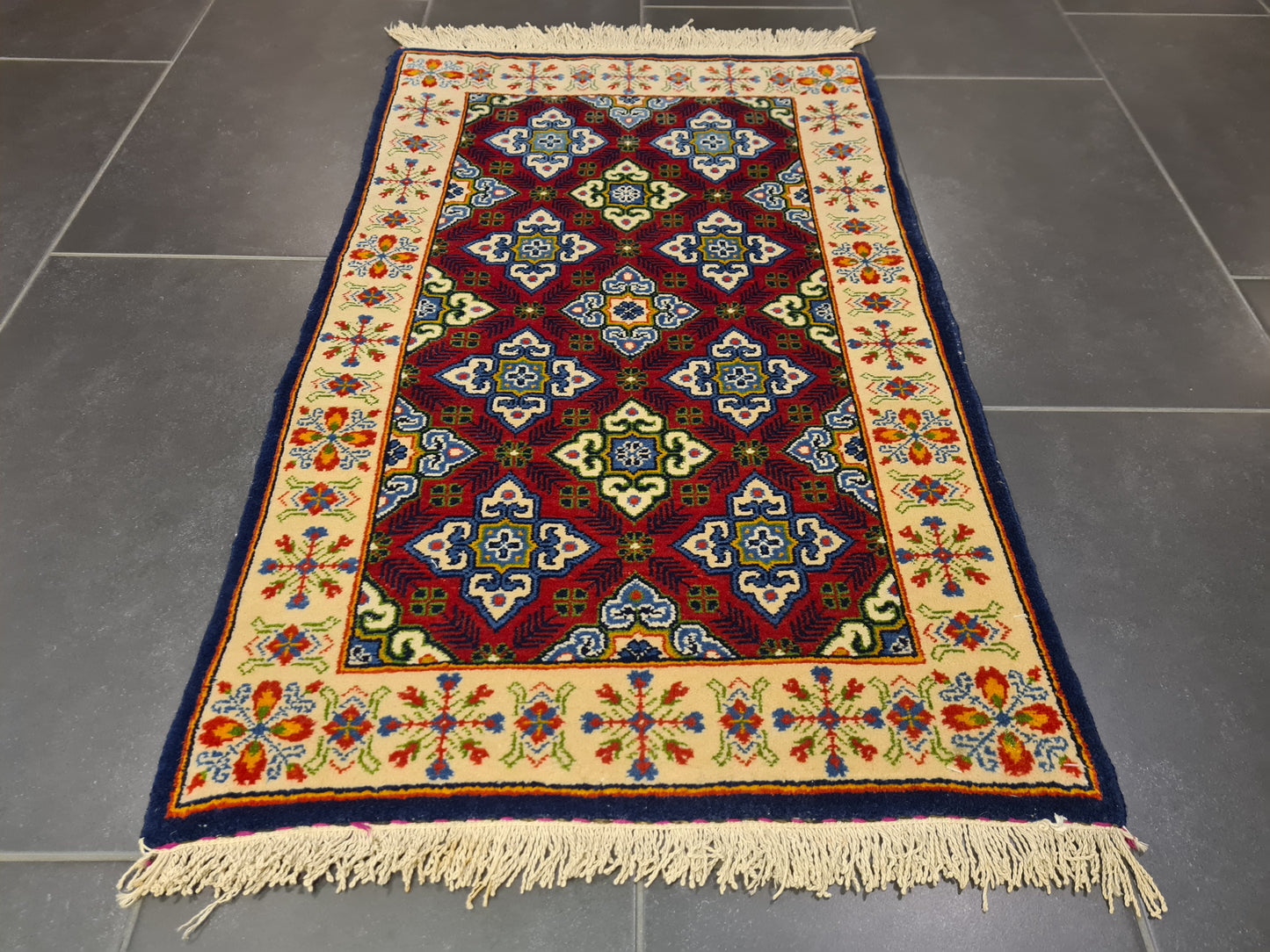 Perserteppich Orientteppich Handgeknüpfter Teppich Ghoum 103x63cm