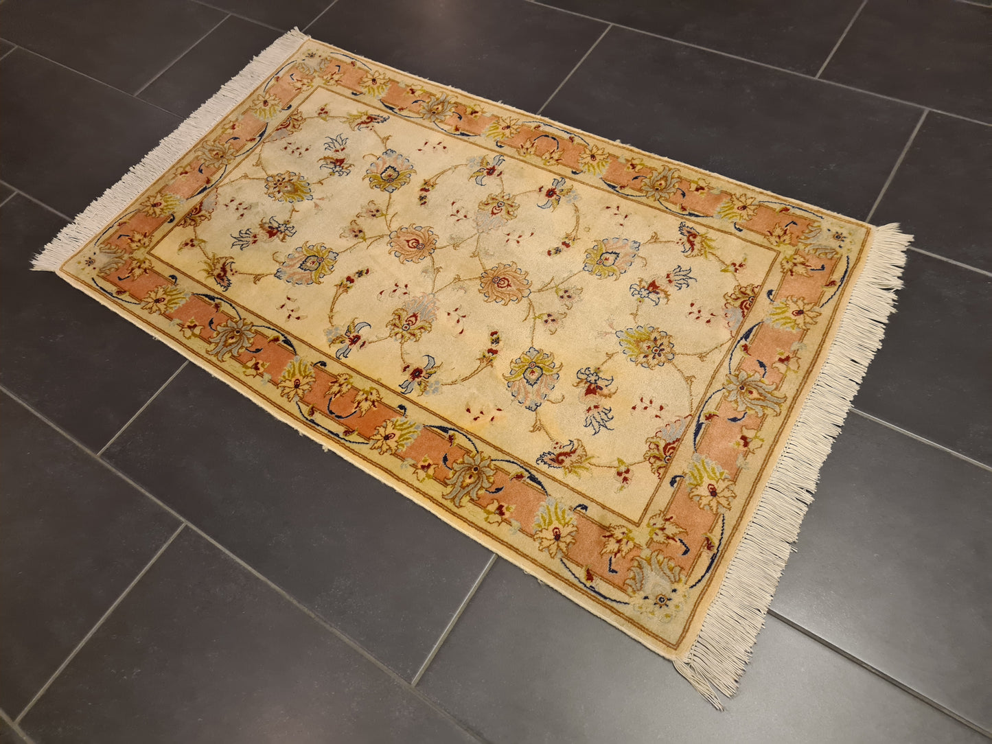 Perser Teppich Täbris 50 Raj Handgeknüpfter Seidenteppich 125x75cm