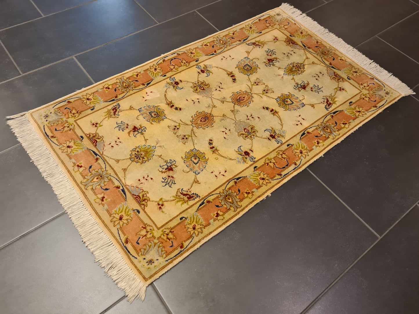 Perser Teppich Täbris 50 Raj Handgeknüpfter Seidenteppich 125x75cm