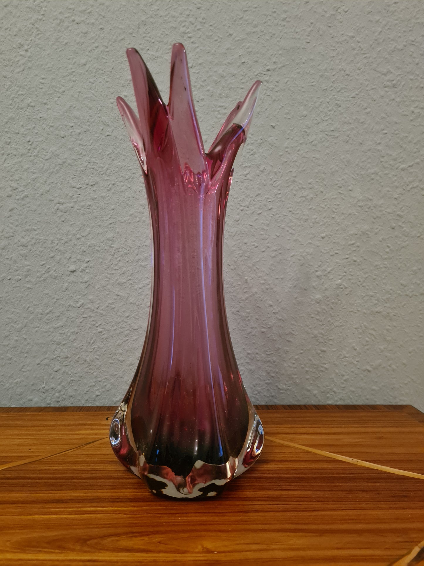 Violette Vase Muranoglas Fratelli Toso 1970er Sammlerglas 31cm