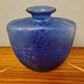Künstlerglasvase in Blau mit organischer Form 22cm