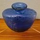 Künstlerglasvase in Blau mit organischer Form 22cm