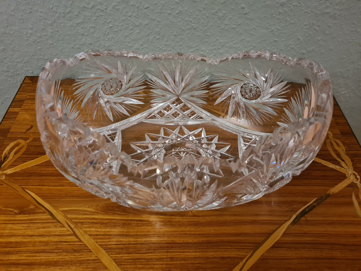 Große Bleikristallschale mit Stern Fächerdekor 30cm