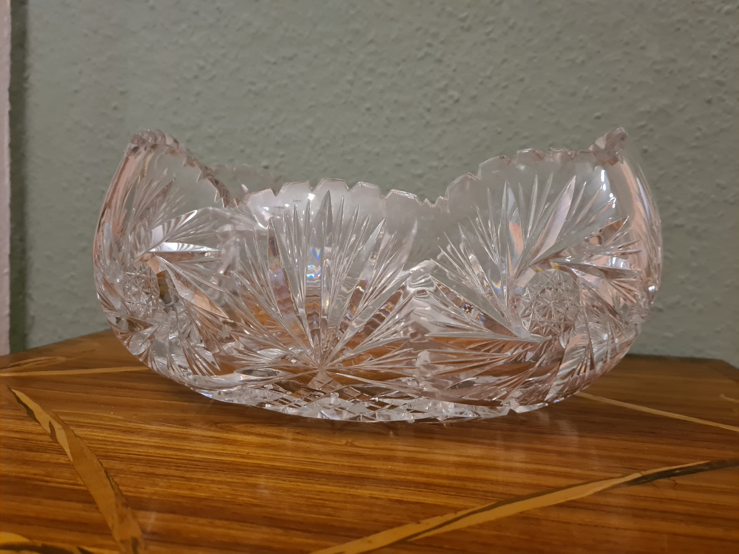 Große Bleikristallschale mit Stern Fächerdekor 30cm