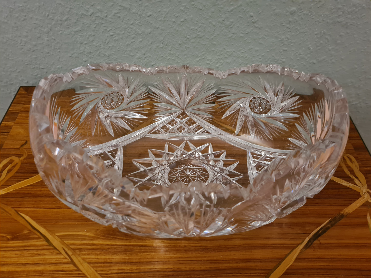 Große Bleikristallschale mit Stern Fächerdekor 30cm