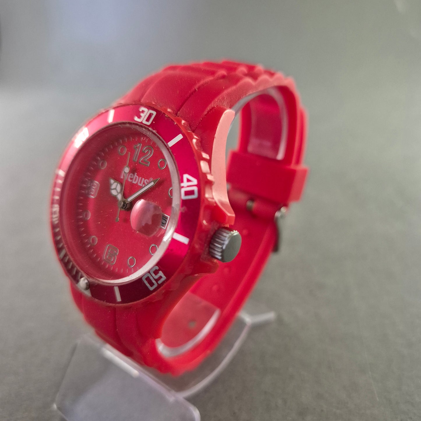 Rote Mebus Kinderarmband Uhr – Sportlicher Look mit Datum