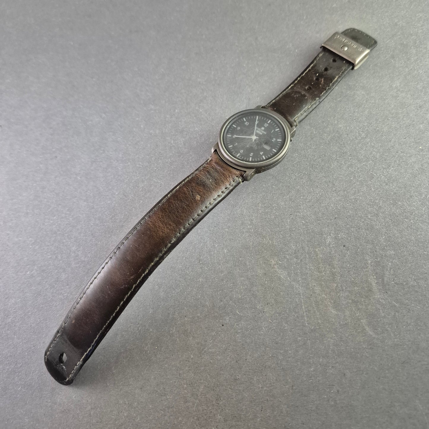 Junghans Mega Herrenarmband Uhr – Titan Funkuhr im klassischen Design