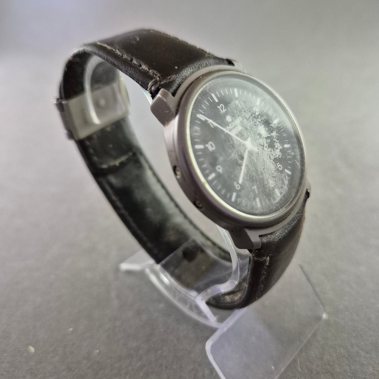 Junghans Mega Herrenarmband Uhr – Titan Funkuhr im klassischen Design