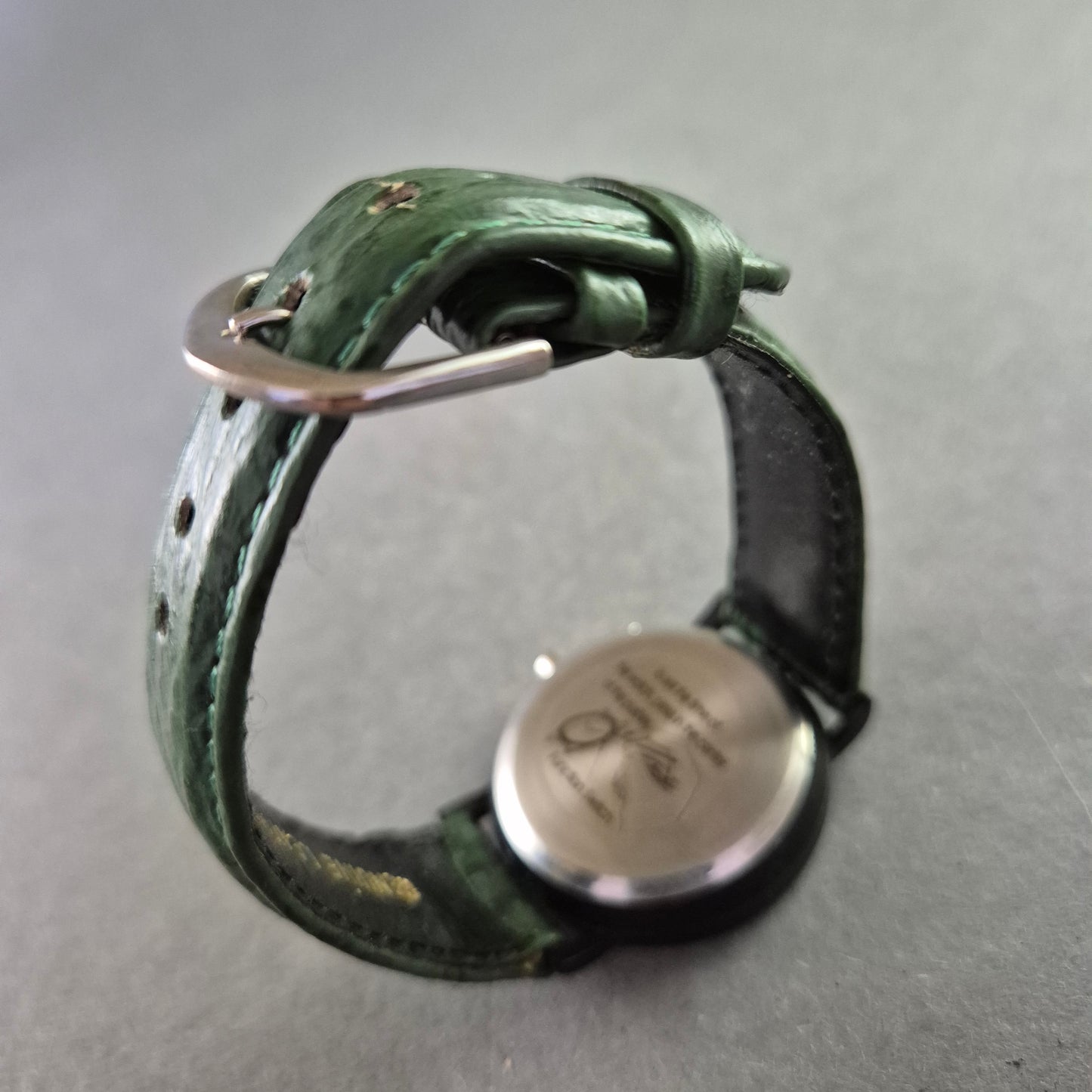 Seltene AOK Quarz Uhr – Werbeuhr mit grünem Lederarmband