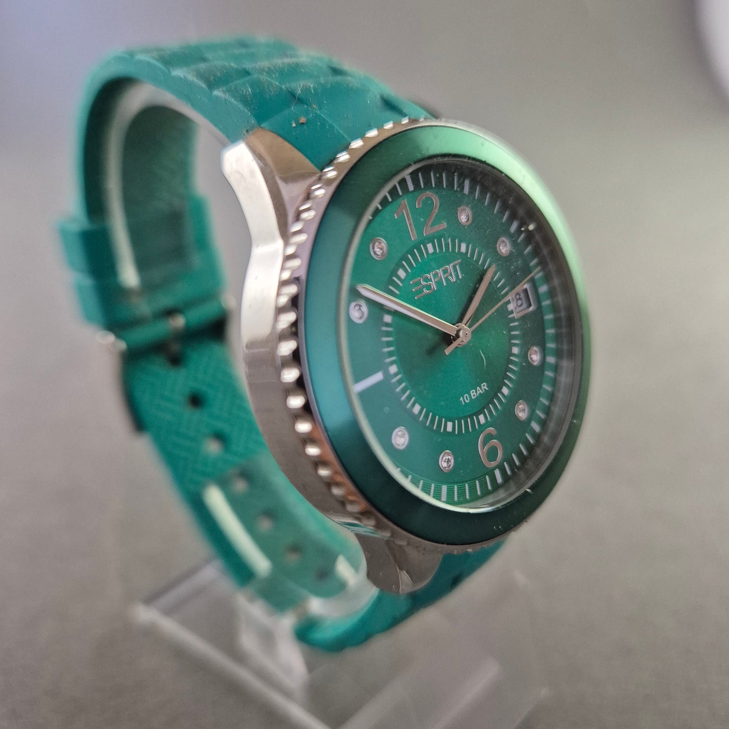 Modische Esprit Quarz Uhr – Türkisgrünes Design mit 10 BAR Wasserschutz