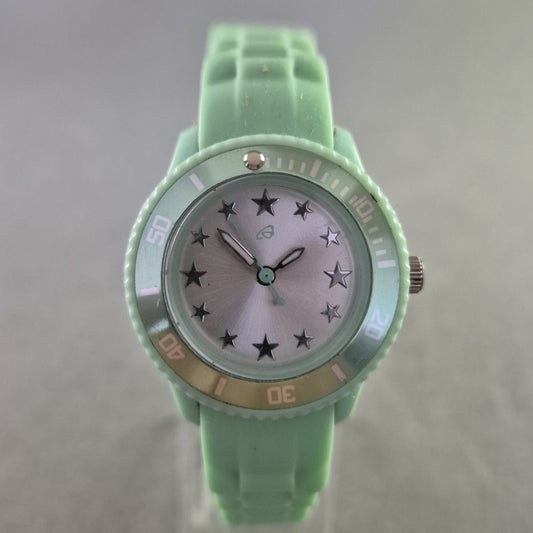 Mintgrüne Kinder Quarz Uhr – Sternen Design & 5 BAR Wasserschutz