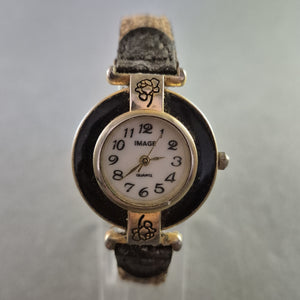 Verspielte Damenarmband Uhr von IMAGE – Blütenmotiv trifft Vintage-Charme