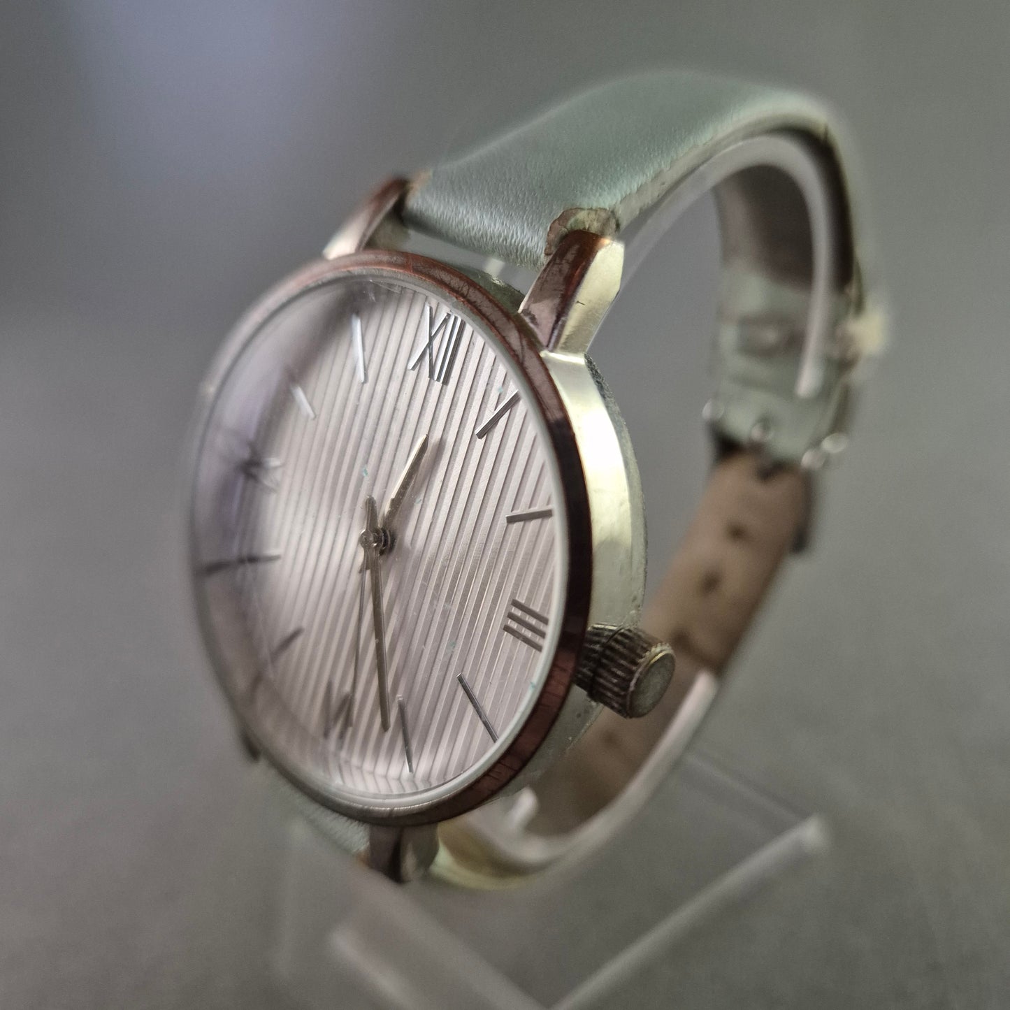 Bijou Brigitte Damenarmbanduhr – Zartes Mintgrün trifft auf Eleganz