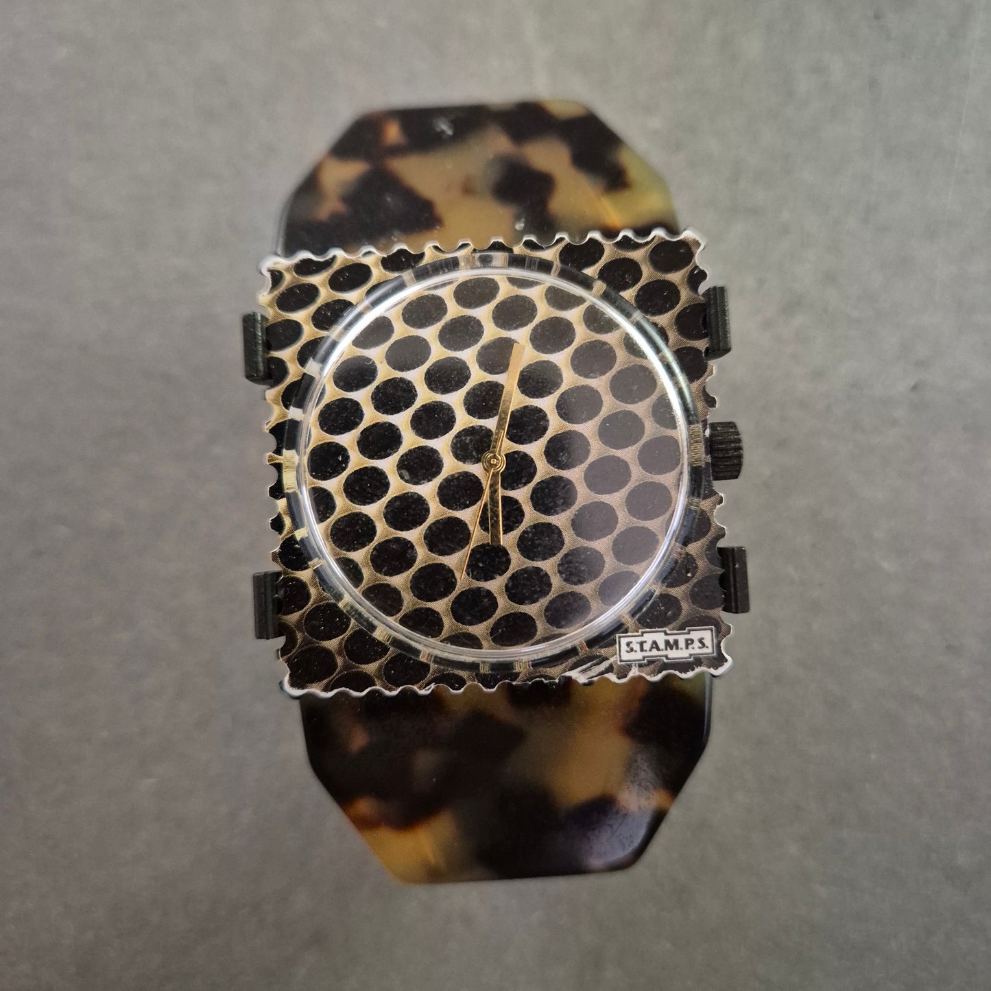 S.T.A.M.P.S Damenarmbanduhr – Wildes Design im Animal-Style