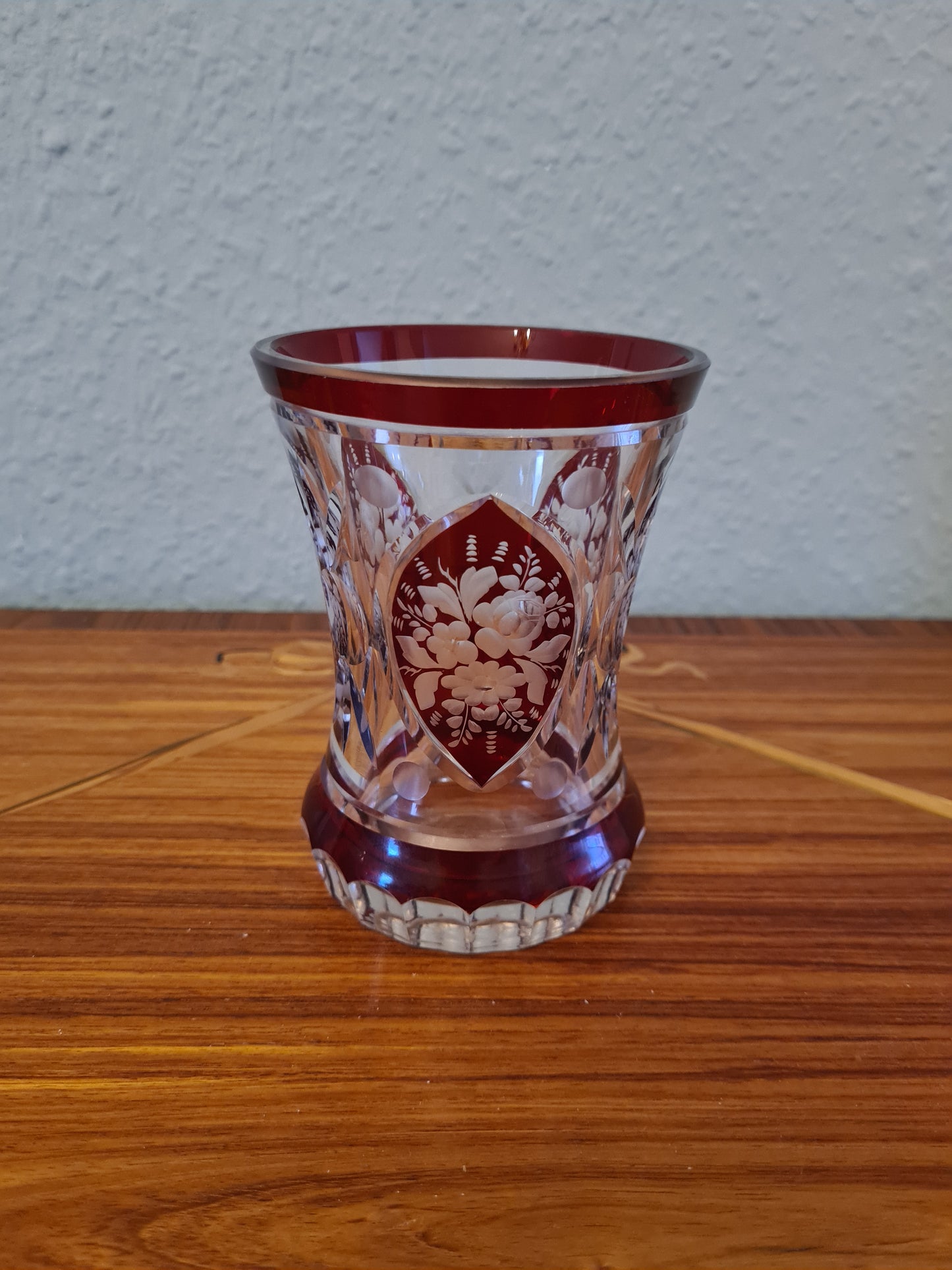 Trichter Glas Prunkglas Handarbeit Goldrand Becher Kristallglas 12x9cm