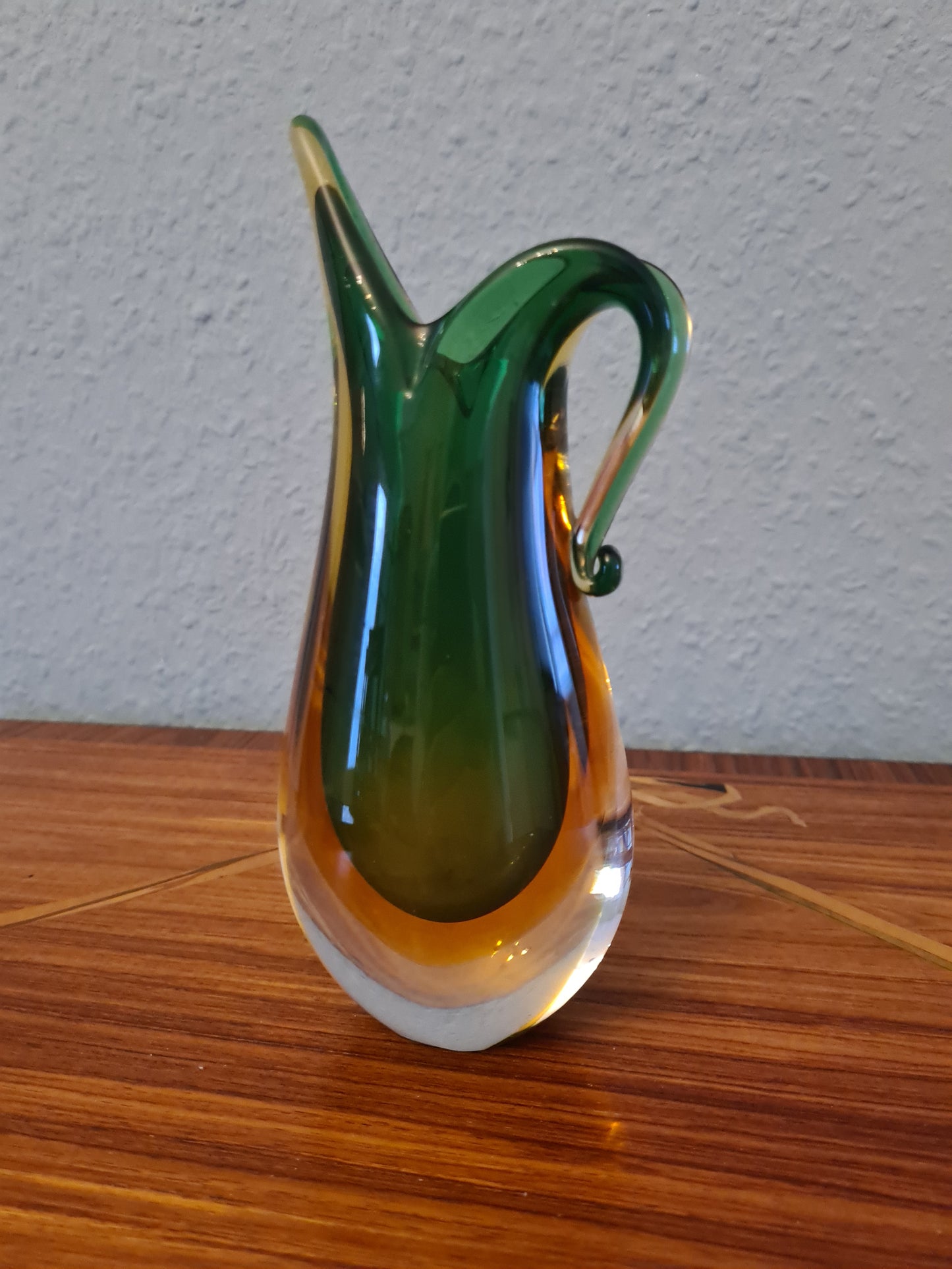 Murano Glas Zipfelvase Grün Künstler Glas Mid Century Vase 18x8cm