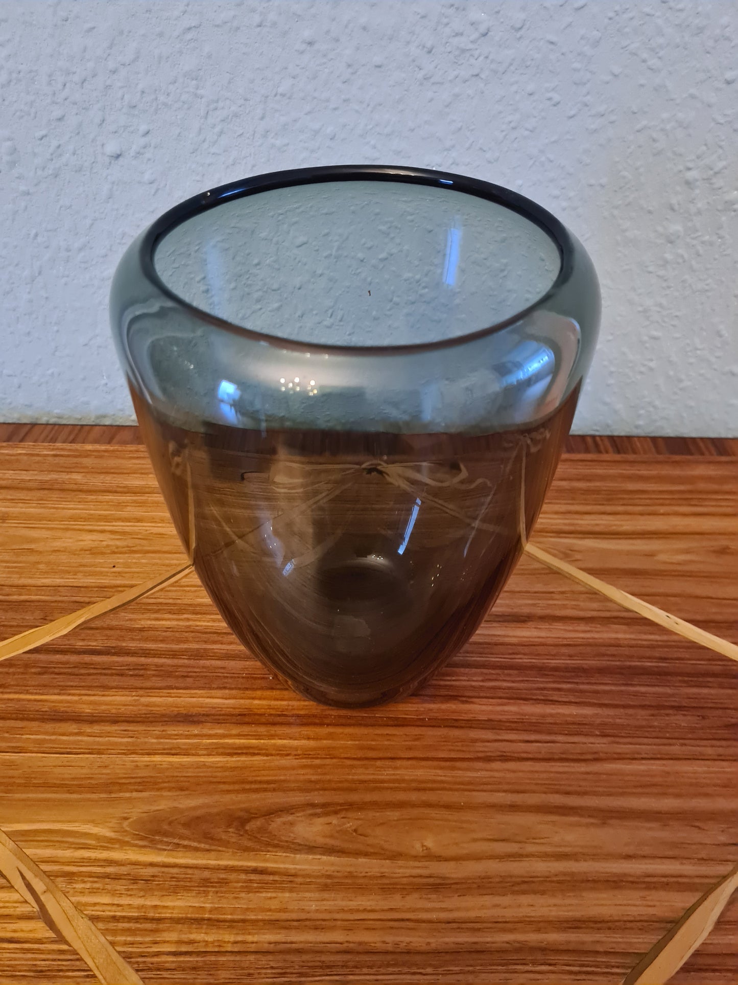 Rauchglas Sammlervase Glas Blumenvase Grau-Blau 20x15 cm