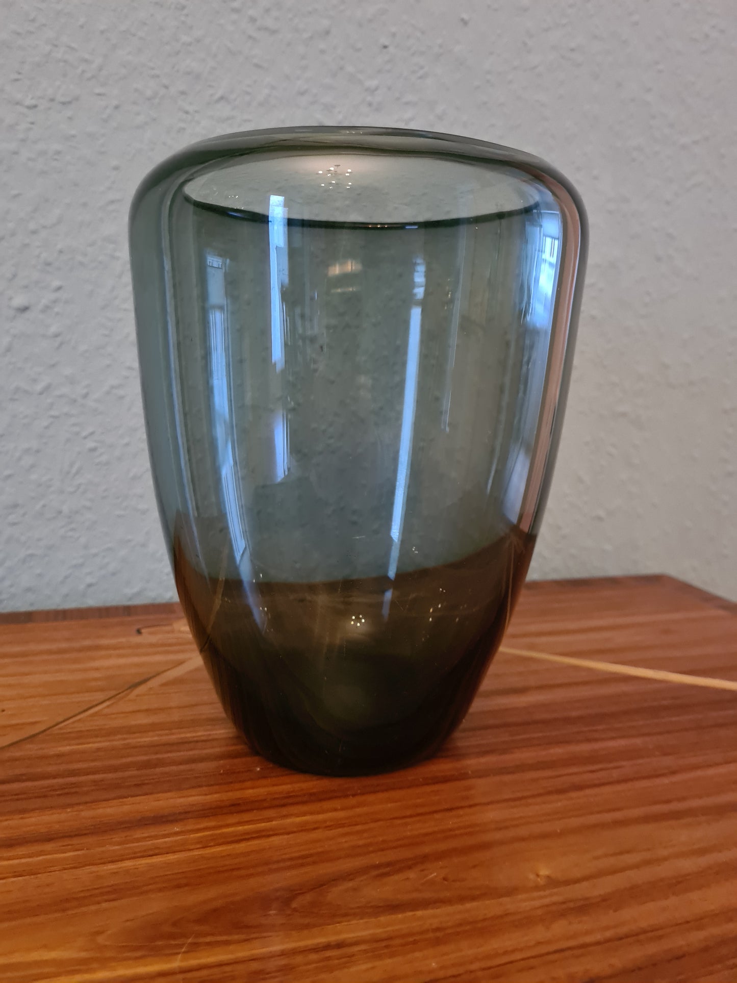 Rauchglas Sammlervase Glas Blumenvase Grau-Blau 20x15 cm