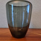 Rauchglas Sammlervase Glas Blumenvase Grau-Blau 20x15 cm