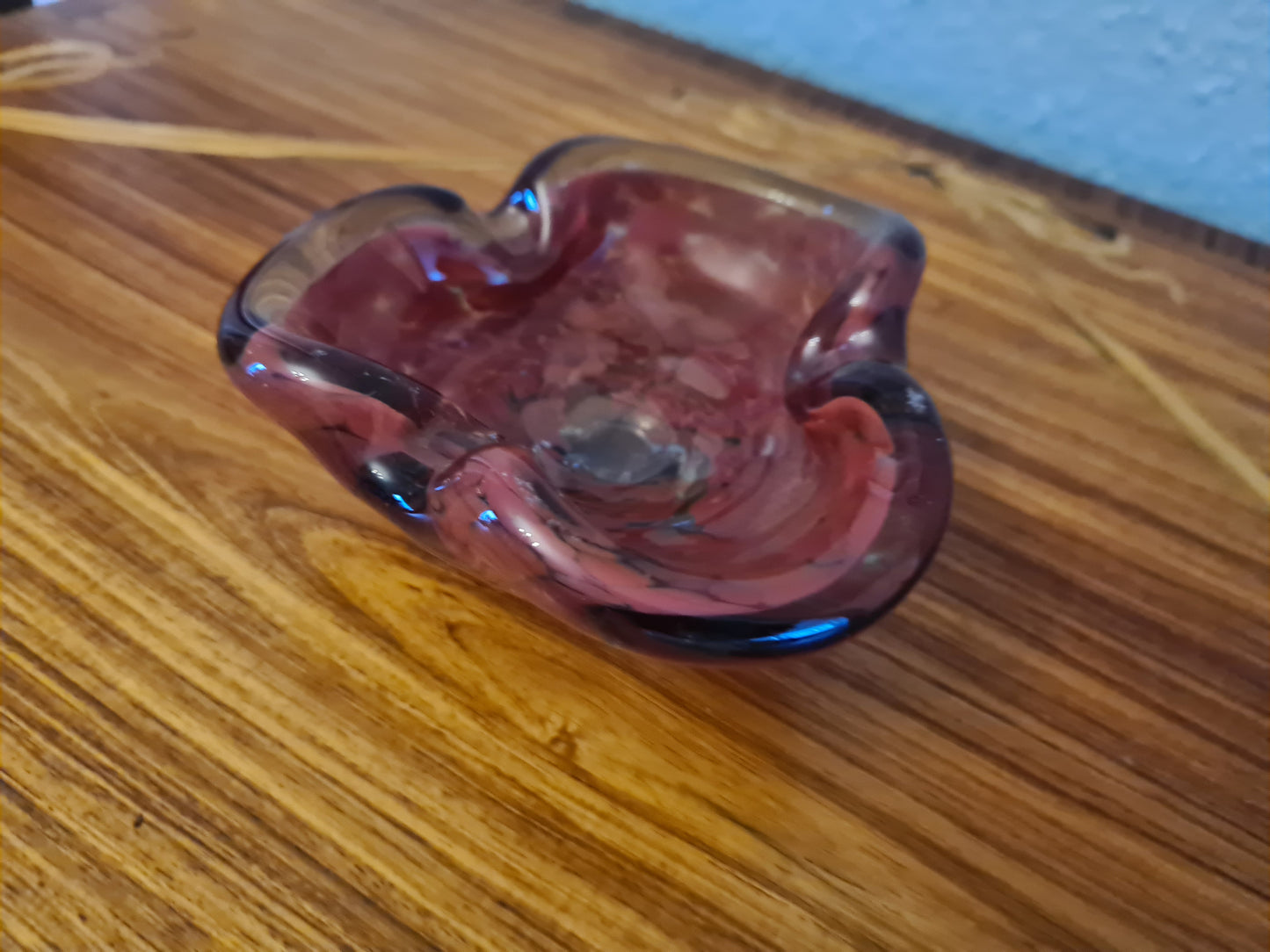 Italienischer Murano Glas Aschenbecher Violett 13x10cm