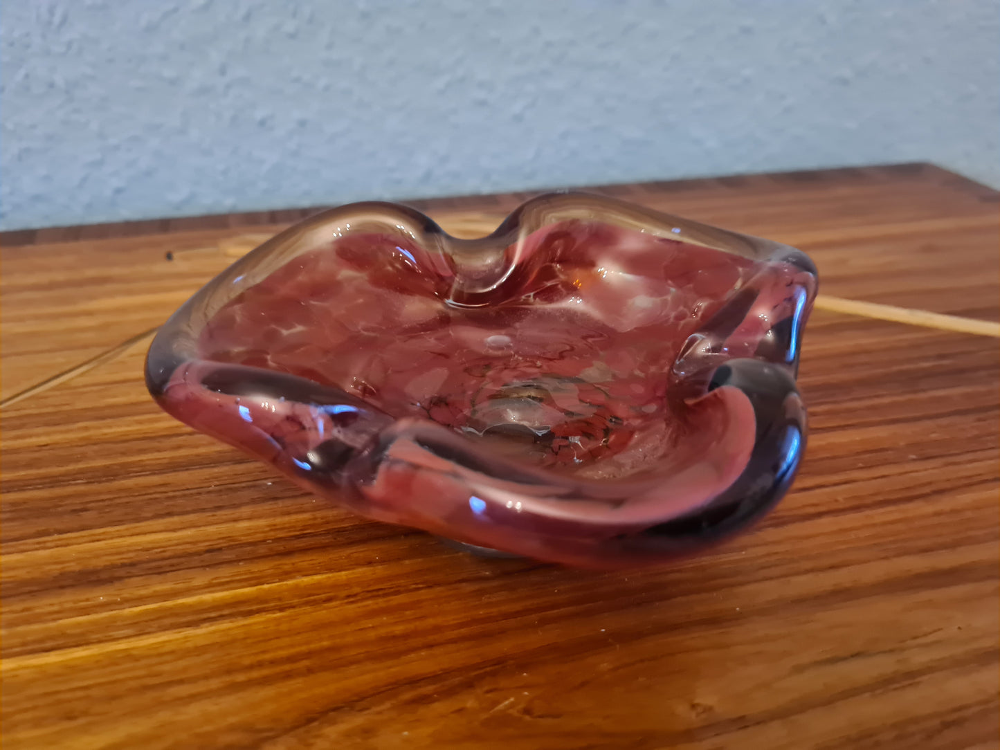 Italienischer Murano Glas Aschenbecher Violett 13x10cm