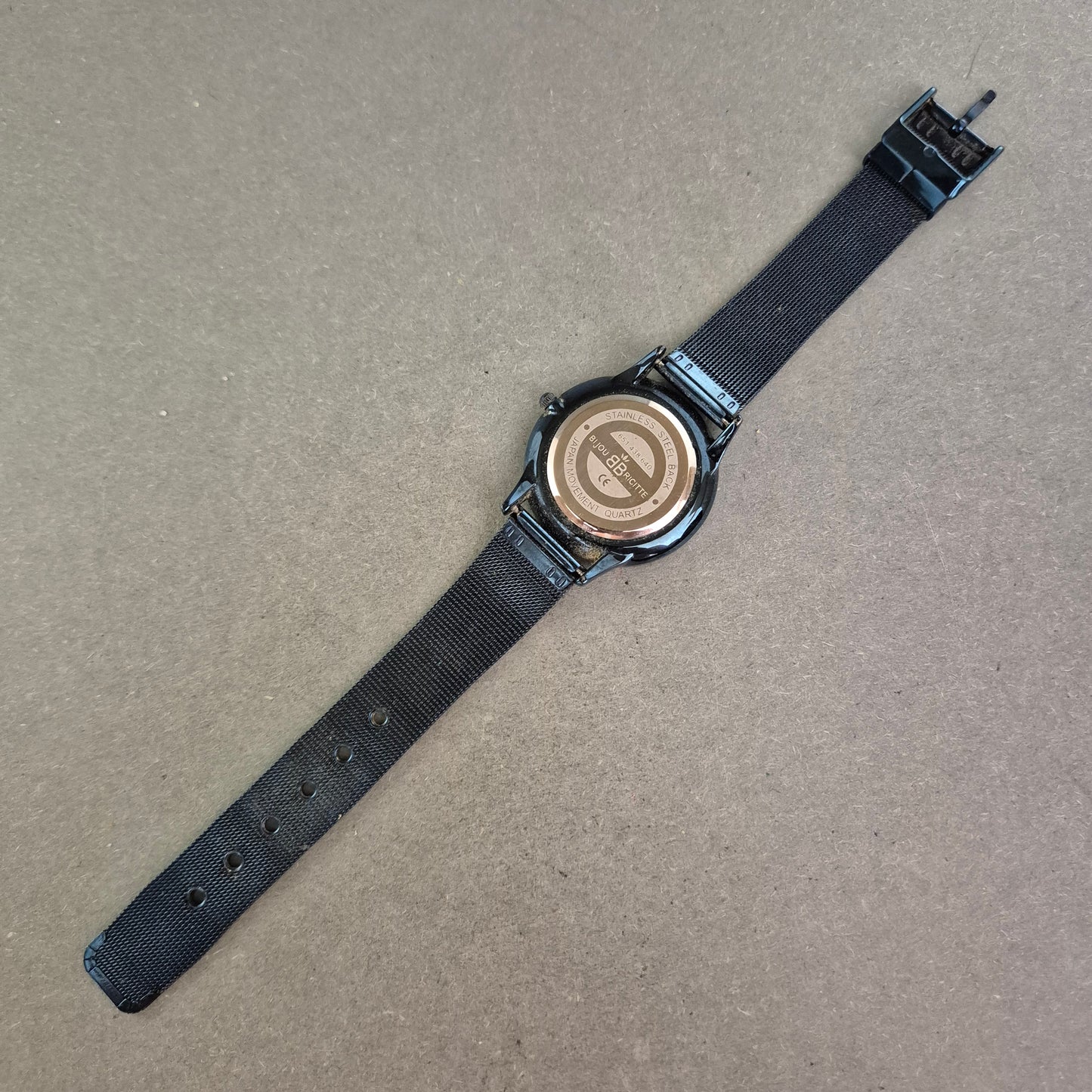 Stilvolle Bijou Brigitte Damenarmbanduhr – Schlichtes Design mit Glanzakzenten