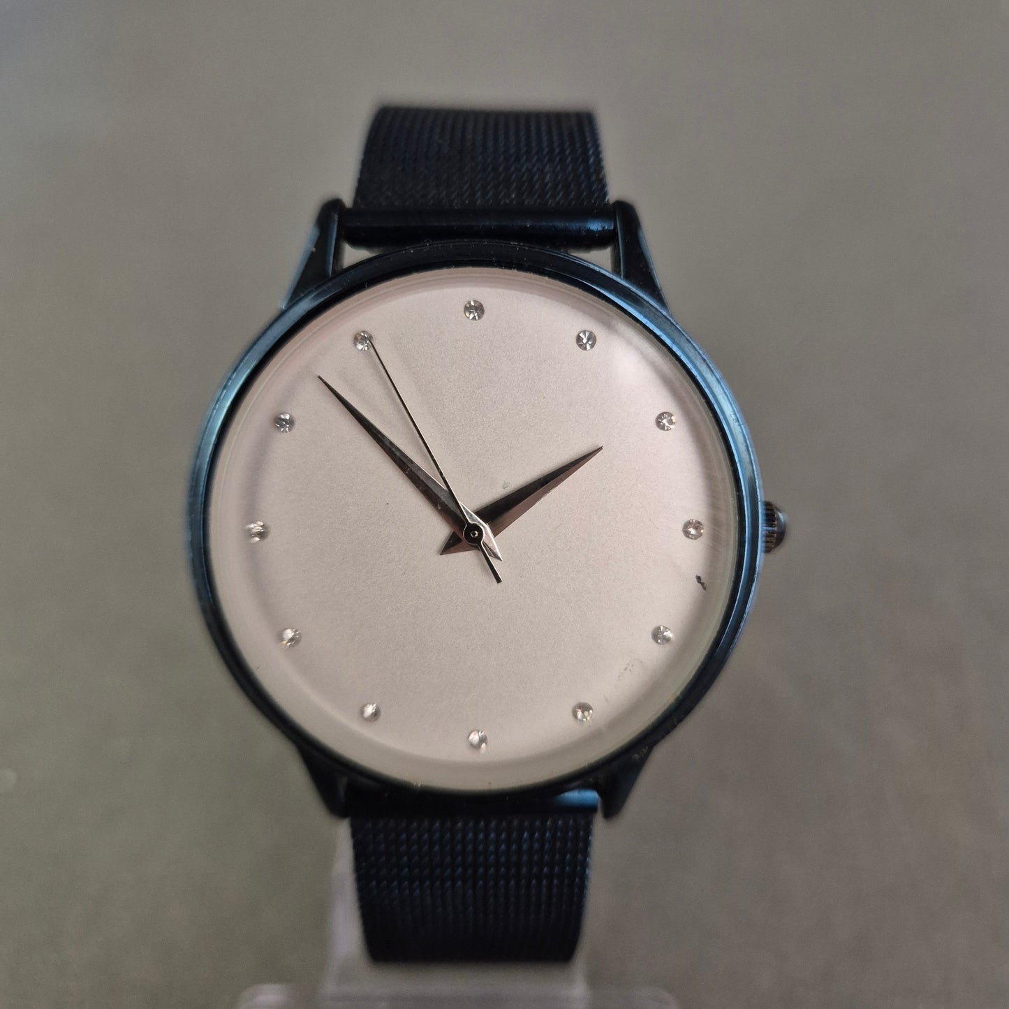 Stilvolle Bijou Brigitte Damenarmbanduhr – Schlichtes Design mit Glanzakzenten