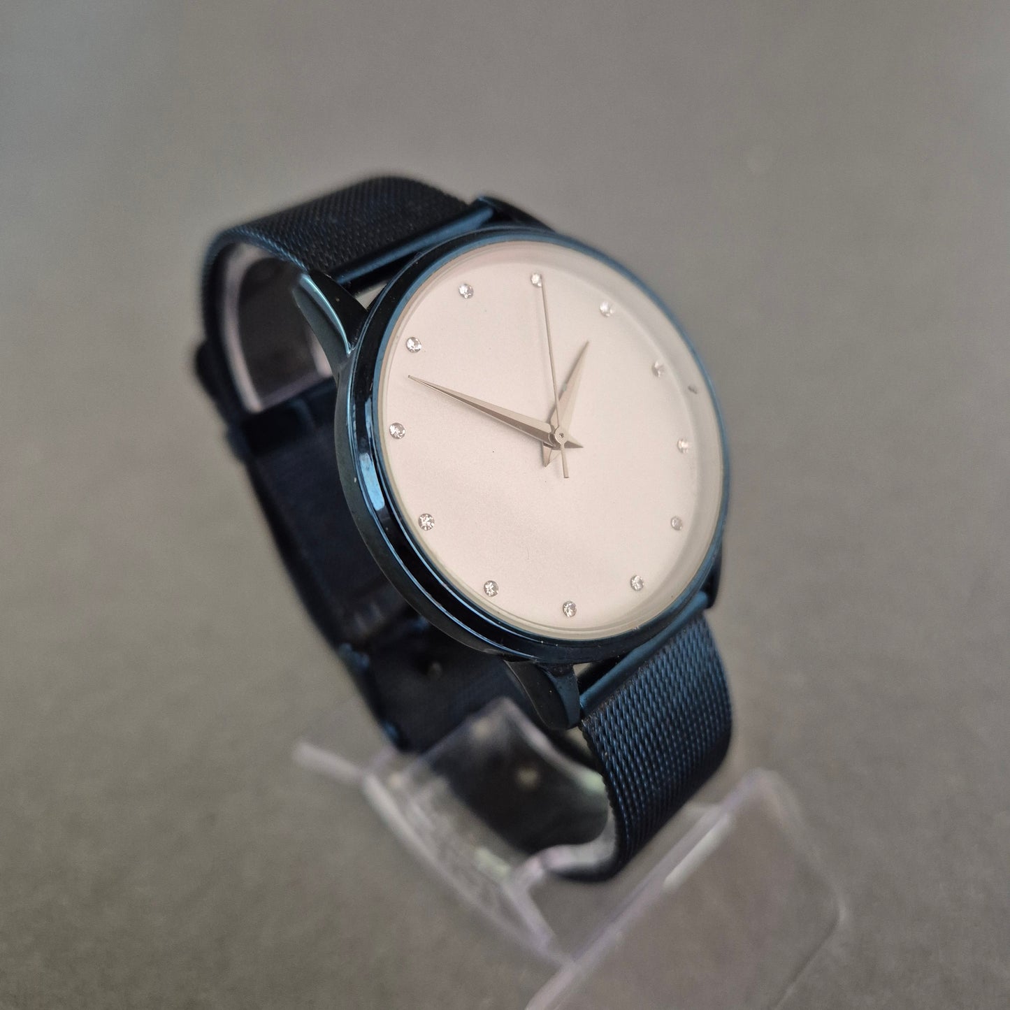 Stilvolle Bijou Brigitte Damenarmbanduhr – Schlichtes Design mit Glanzakzenten