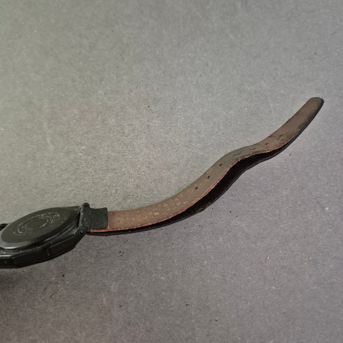 Casio F-28W Digitaluhr – Klassischer Retro-Charme für den Alltag