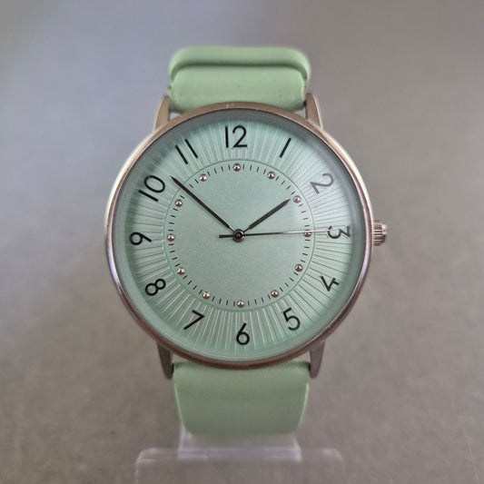 Vive Damenarmbanduhr – Mintgrünes Design mit stilvollem Zifferblatt