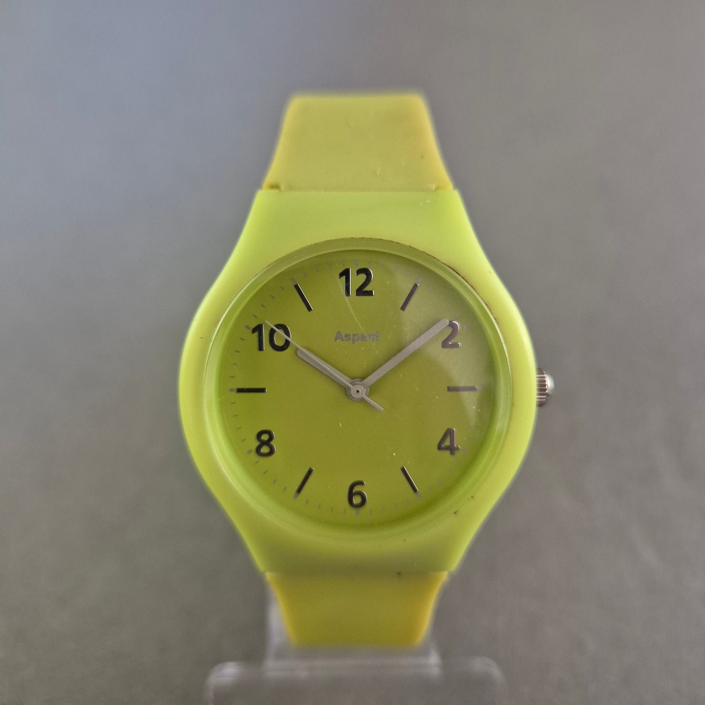 Aspect Quarzuhr – Trendiges Gelb mit sportlichem Silikonarmband