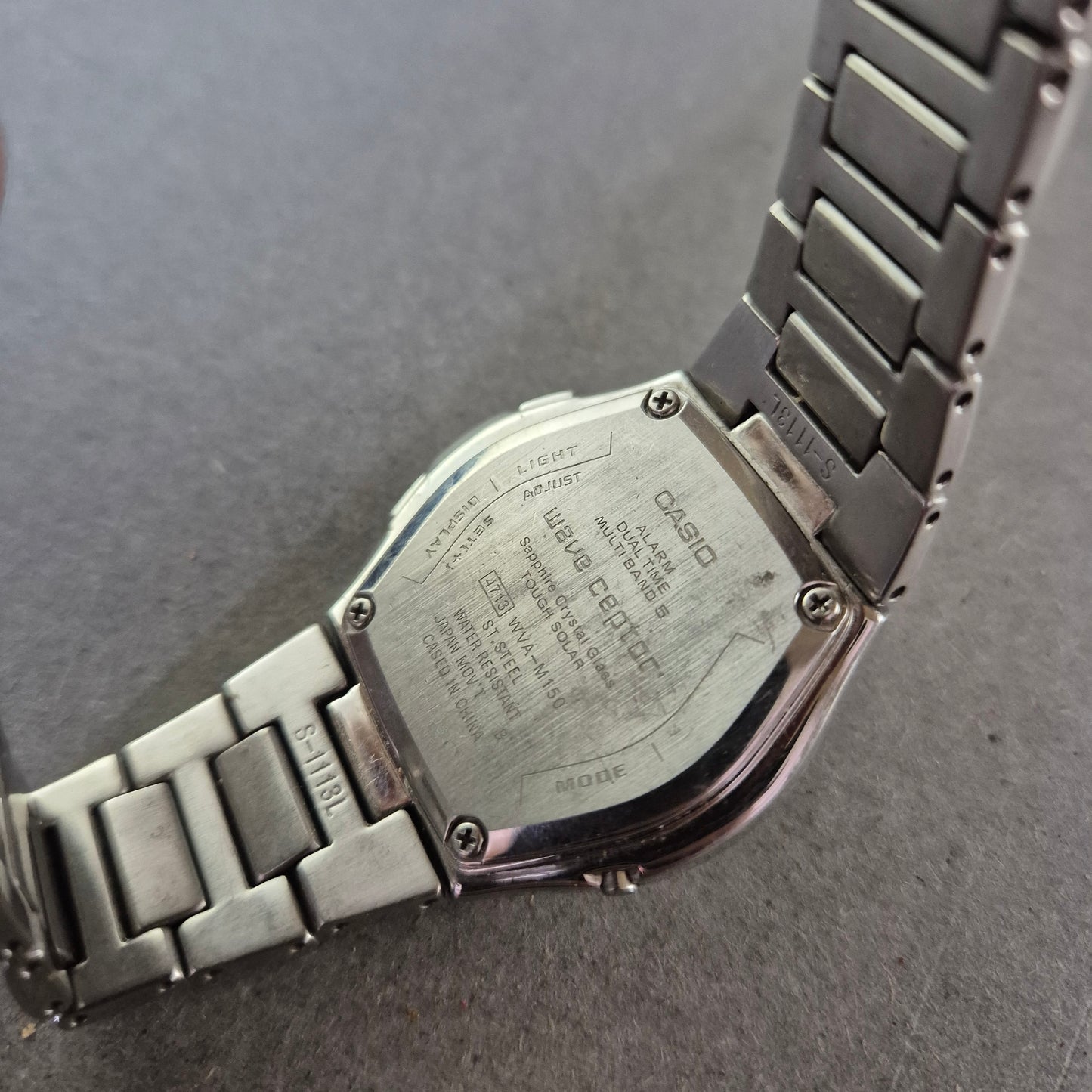 Casio Wave Ceptor Herrenarmbanduhr – Funkgesteuert mit Edelstahlband