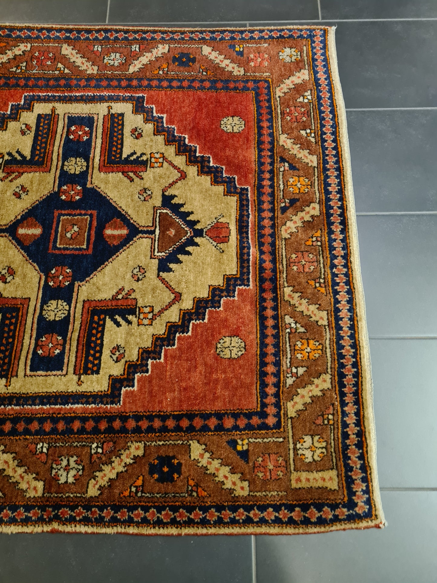 Perserteppich Orientteppich Handgeknüpfter Teppich Malaya 220x130cm